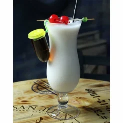 Best Sale ✔️ BarMan SHOTZ® Server Packs – MIX And MATCH 🎁 -Barman Sales Store pina colada shotz clip 2 1 191616c0 64ef 4b5d a210 88a33339f4fb 700x700