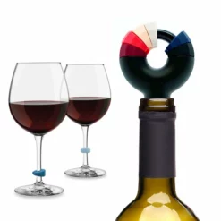 Brand new 🎉 BarMan Bottle Stopper With 8 Wine Charms 🤩